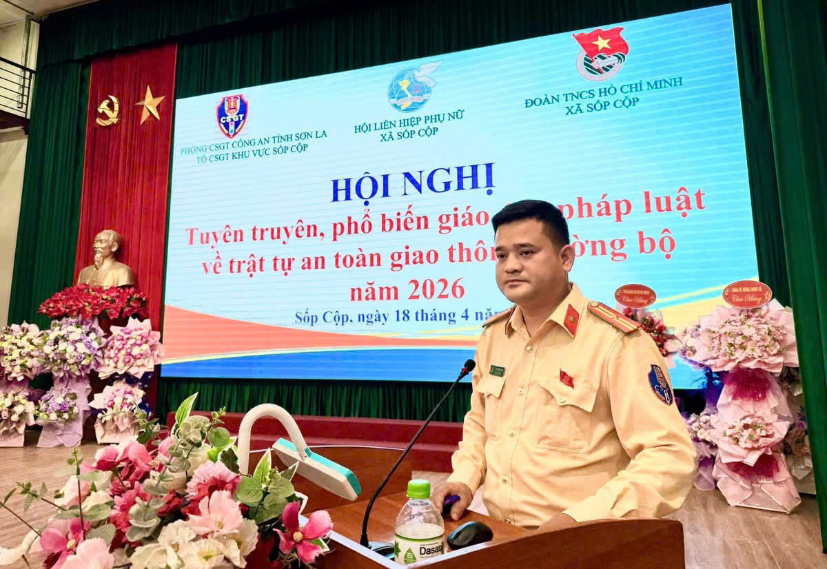 Phát huy vai trò của phụ nữ trong giáo dục con em chấp hành pháp luật giao thông