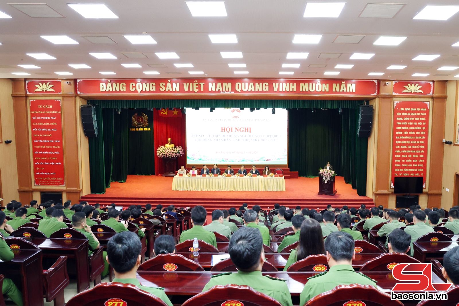Cử tri Công an tỉnh đánh giá cao chương trình hành động của các ứng cử viên đại biểu HĐND tỉnh