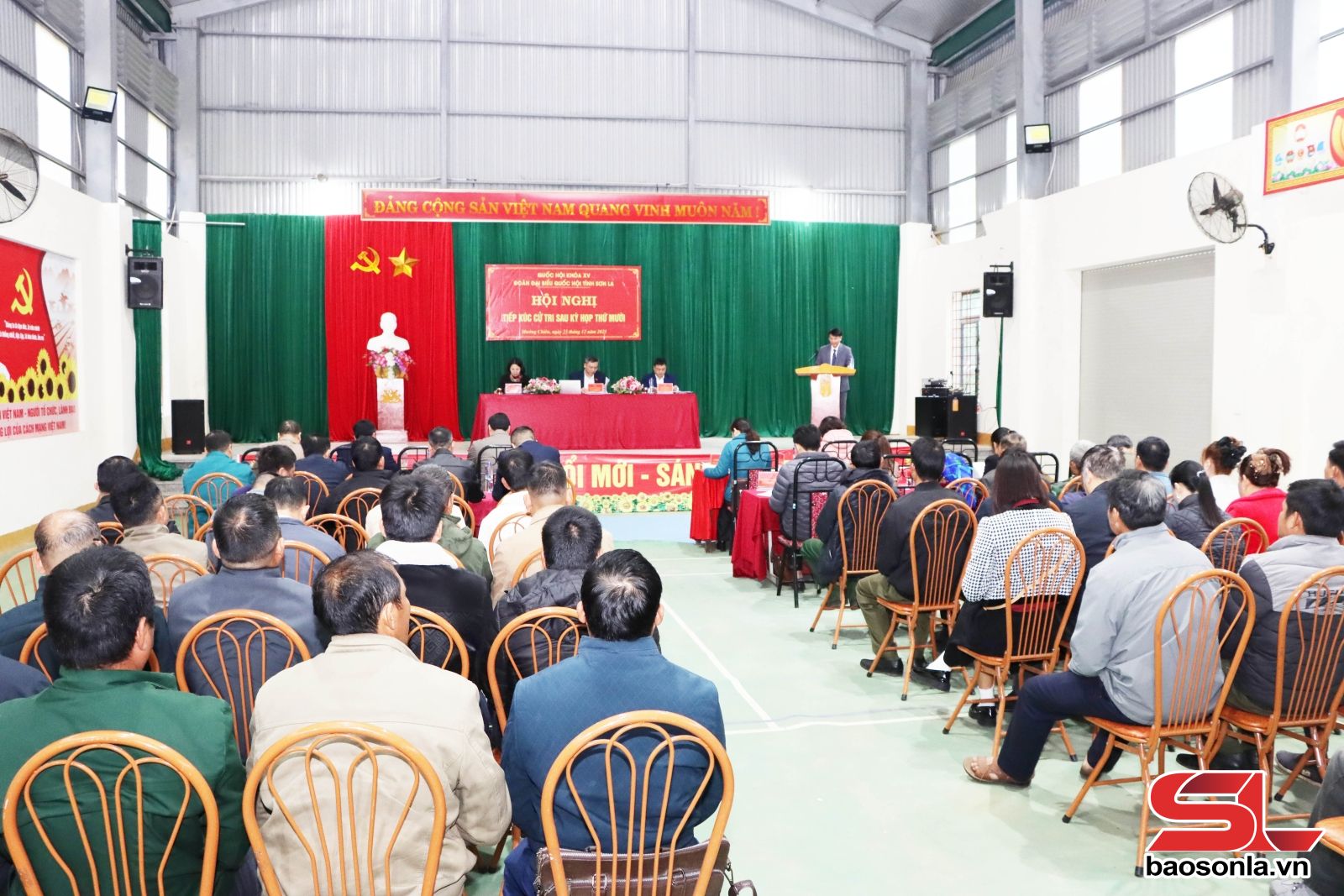 Đoàn đại biểu Quốc hội tỉnh tiếp xúc cử tri tại xã Mường Chiên