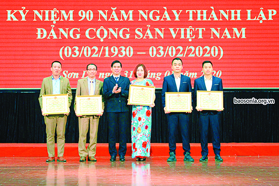 Đẩy mạnh các phong trào thi đua, tạo sức lan tỏa sâu rộng, xây dựng Sơn La phát triển xanh, nhanh, bền vững