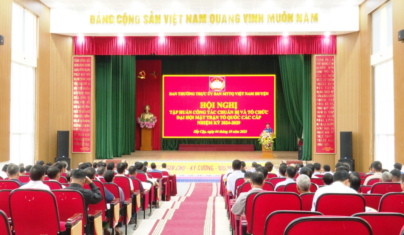 Uỷ ban MTTQ Việt Nam huyện Sốp Cộp tập huấn công tác chuẩn bị và tổ chức Đại hội đại biểu Mặt trận Tổ quốc Việt Nam các cấp trong huyện, nhiệm kỳ 2024-2029